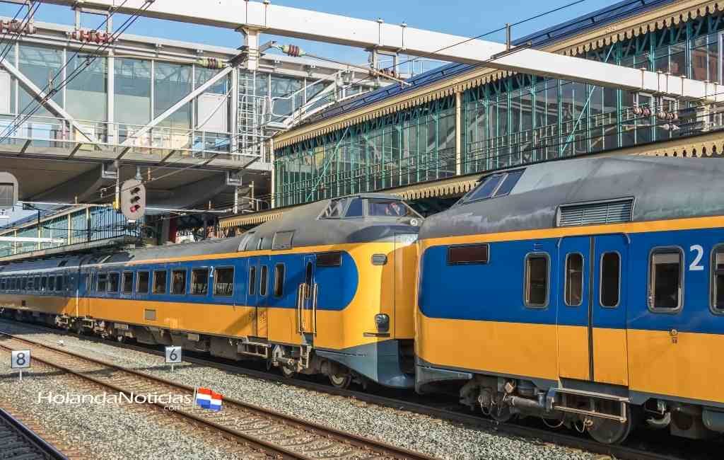 Huelga del personal del tren: pocos trenes circulan en el norte de los Países Bajos, el resto del país normal